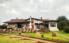 Hotel Cabanas 